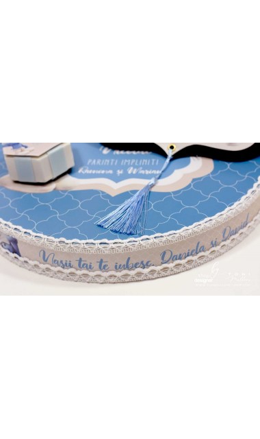 Trusou botez cu strumfii si broderie personalizata in nuante de crem si albastru Bebe Strumf 18